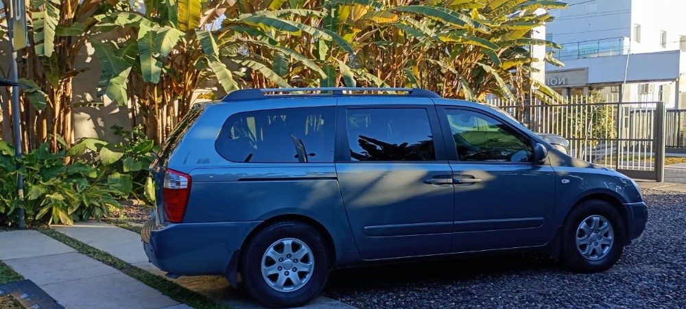 Kia CARNIVAL  EX V6 — foto 3
